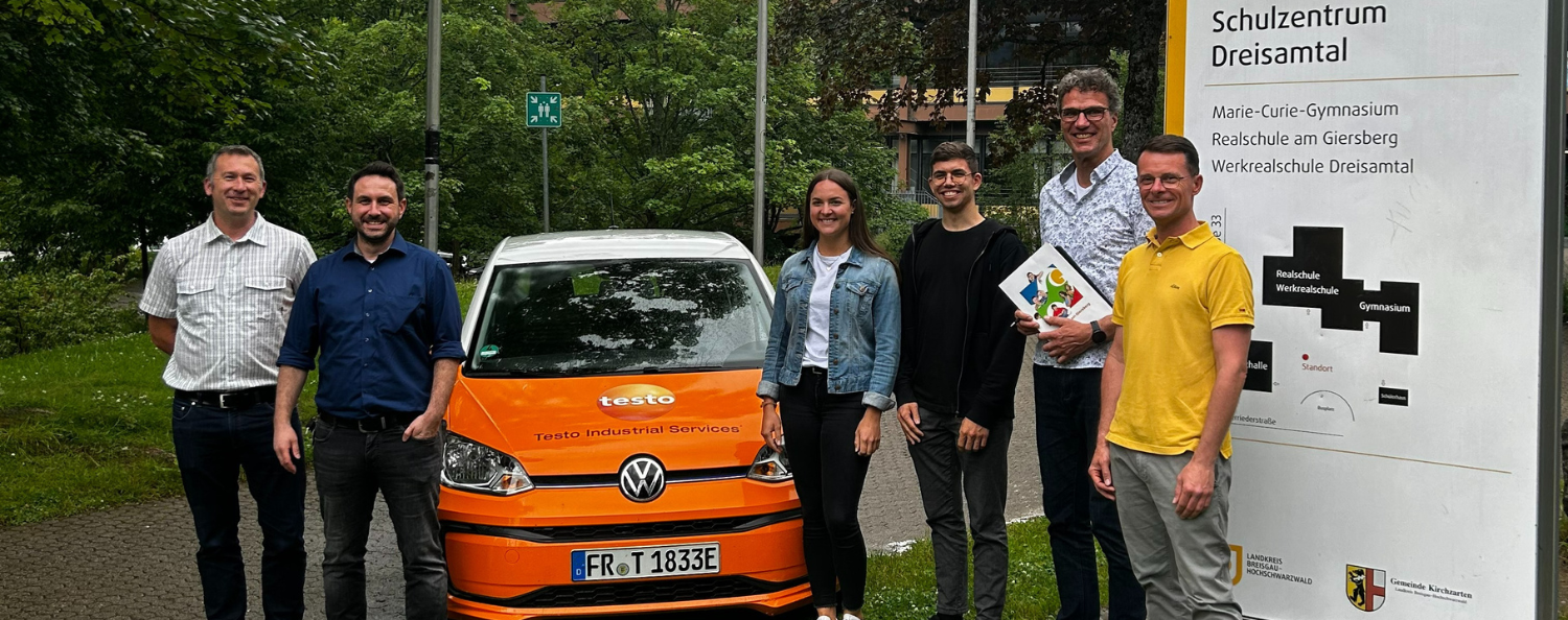 Gruppenbild  nach der Kooperation Testo Kirchzarten und Realschule Giersberg