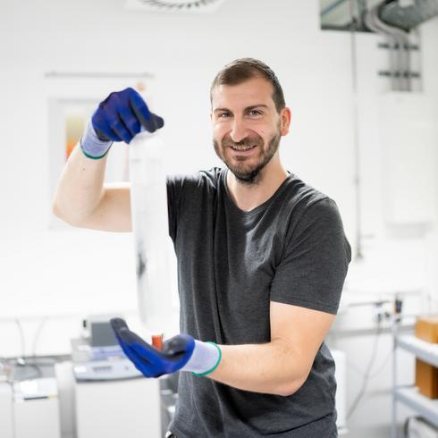 Calibration in the primary temperature laboratory A man performs calibration in the primary temperature laboratory